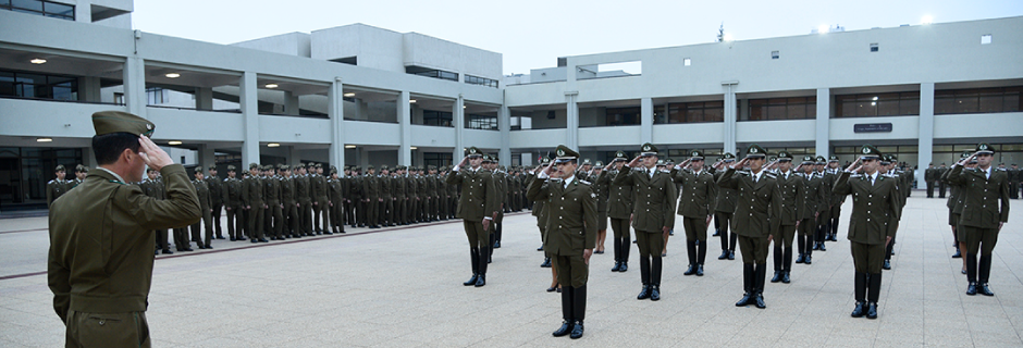 Instructor en Educación Policial (Oficiales y Suboficiales).